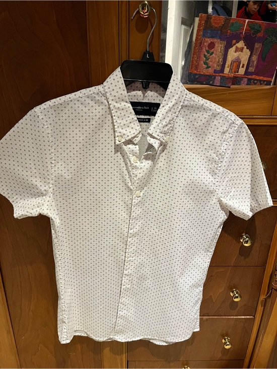 Abercrombie & Fitch Other - Abercrombie & Fitch White Short-Sleeve Button-Down with Micro Dot Pattern